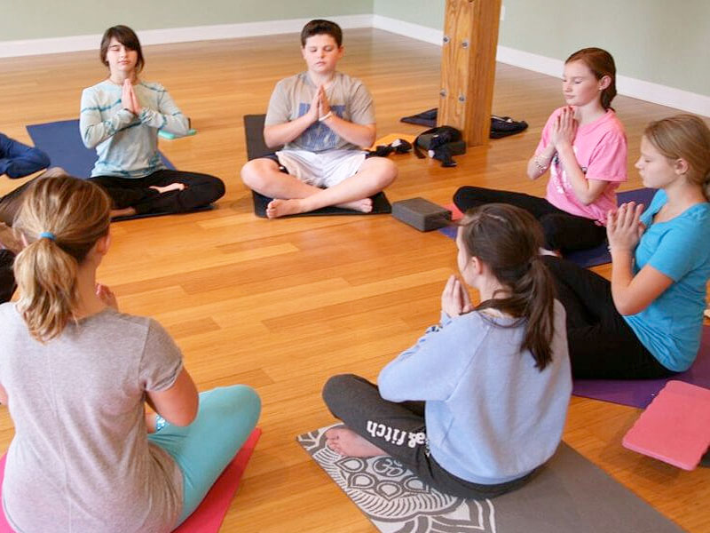 laughter-yoga-2